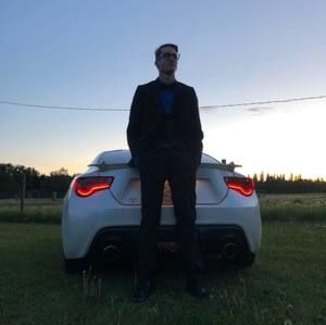 Meet your Posher, Ethan